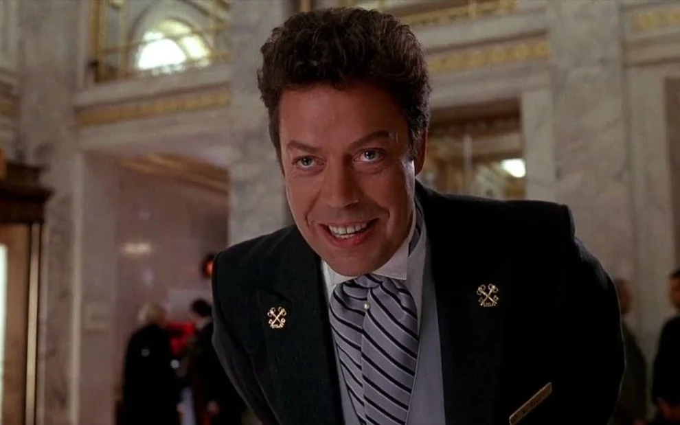 Tim Curry, de Pennywise e ‘Esqueceram de Mim 2’, morre aos 80 anos