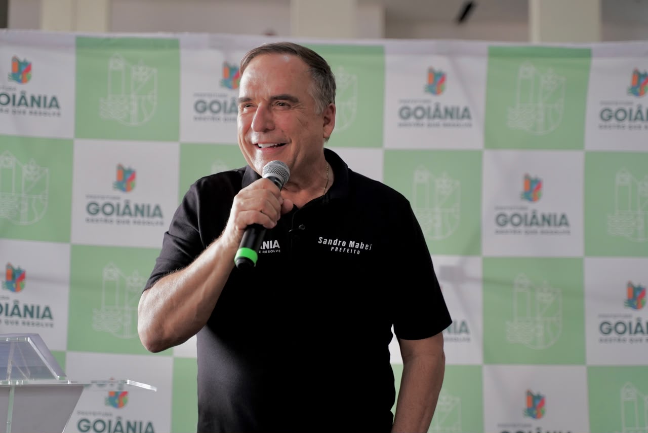 Mabel anuncia retomada de GDI, gratificações e UPV, em Goiânia