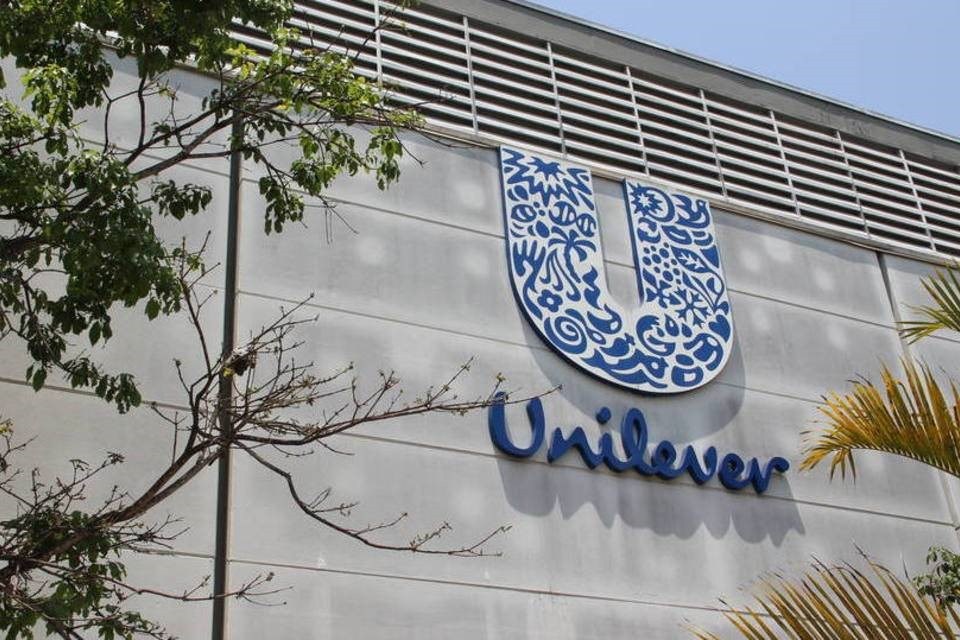Anvisa suspende fabricação de produtos de limpeza da Unilever após fiscalização