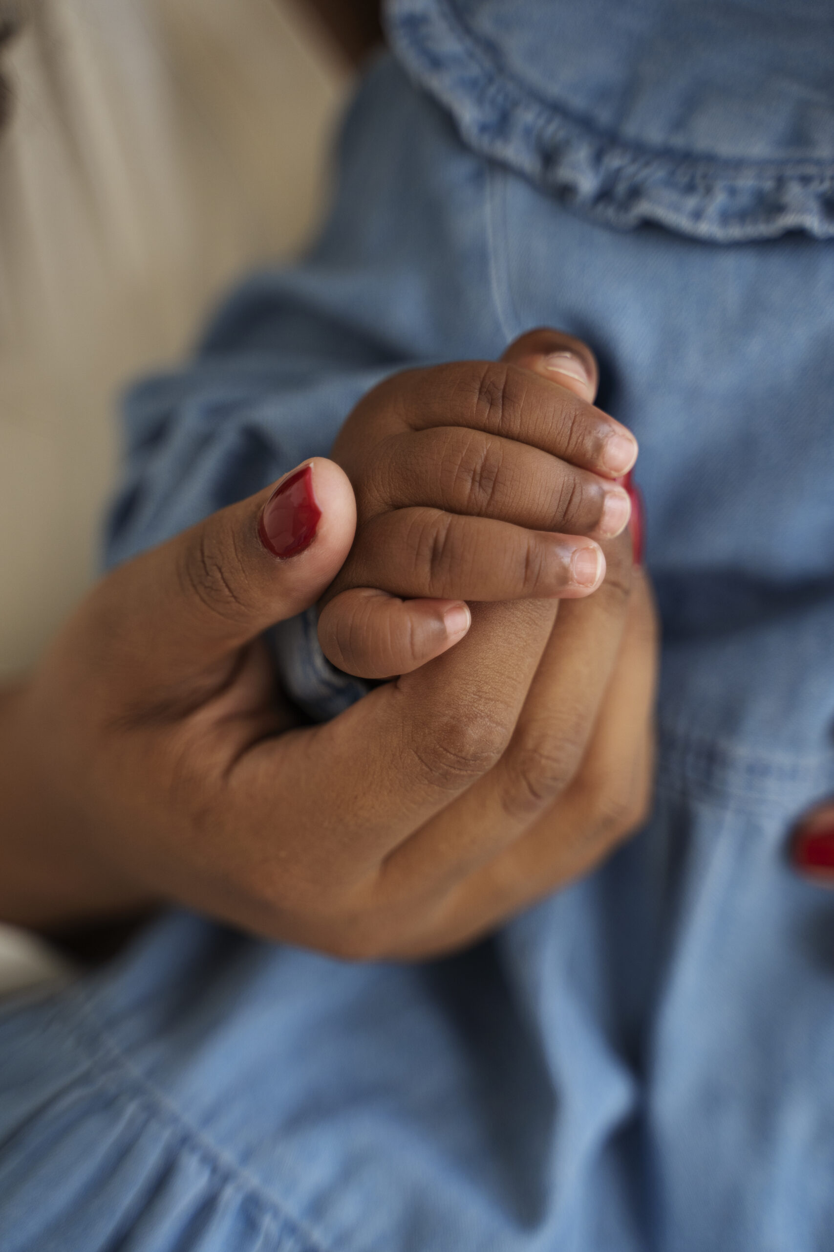 STF iguala licença-maternidade para mães biológicas e adotantes