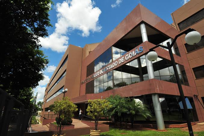 Justiça determina que Goiânia processe pedidos de redução de jornada de servidores com deficiência