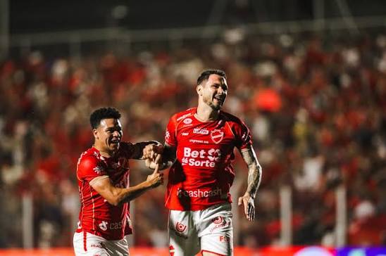 Vila Nova, o goiano com maior chance de conquistar o acesso a Série A