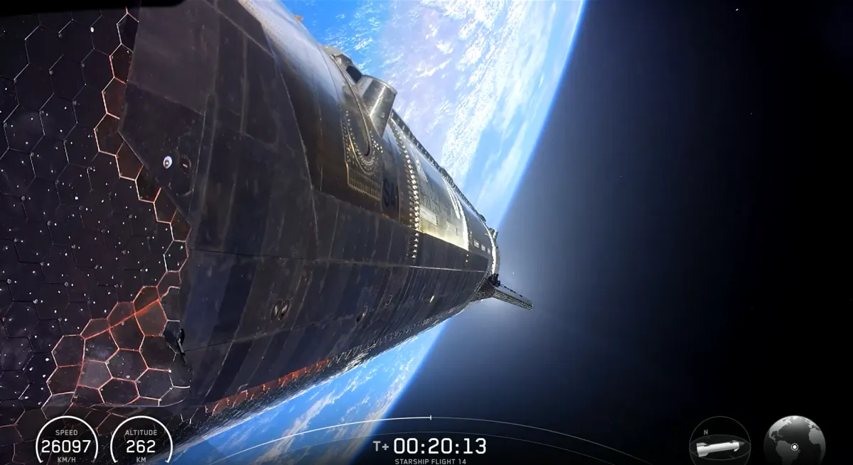 No 14º voo, Starship chega pela primeira vez à órbita da Terra
