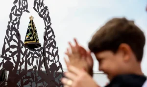 Três pescadores e uma imagem: como começou a devoção a Nossa Senhora Aparecida