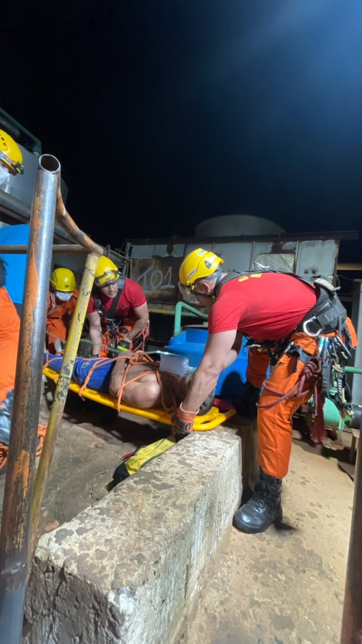 Bombeiros resgatam trabalhador exposto à amônia em frigorífico de Jataí