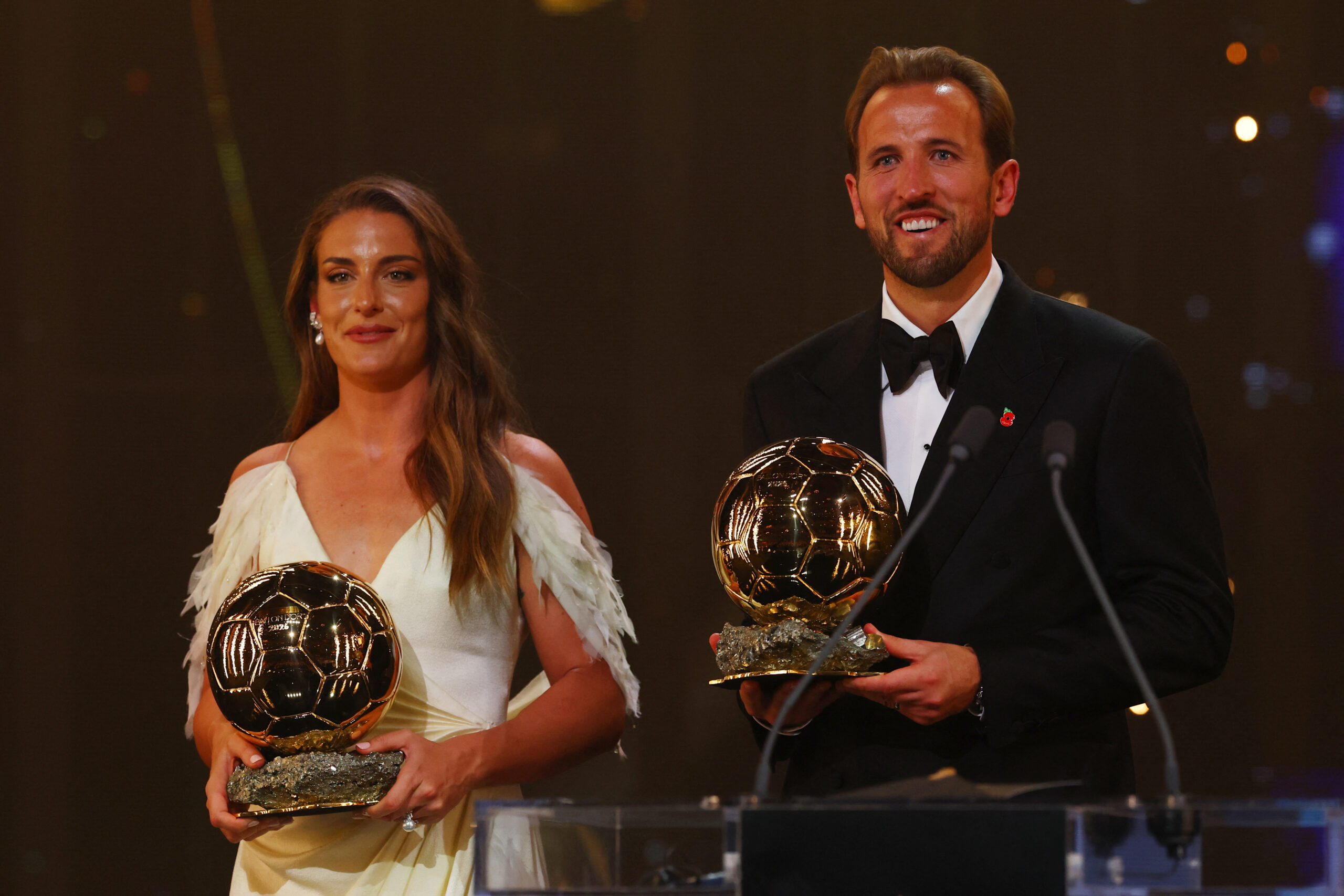 Harry Kane e Alexia Putellas vencem a Bola de Ouro 2026