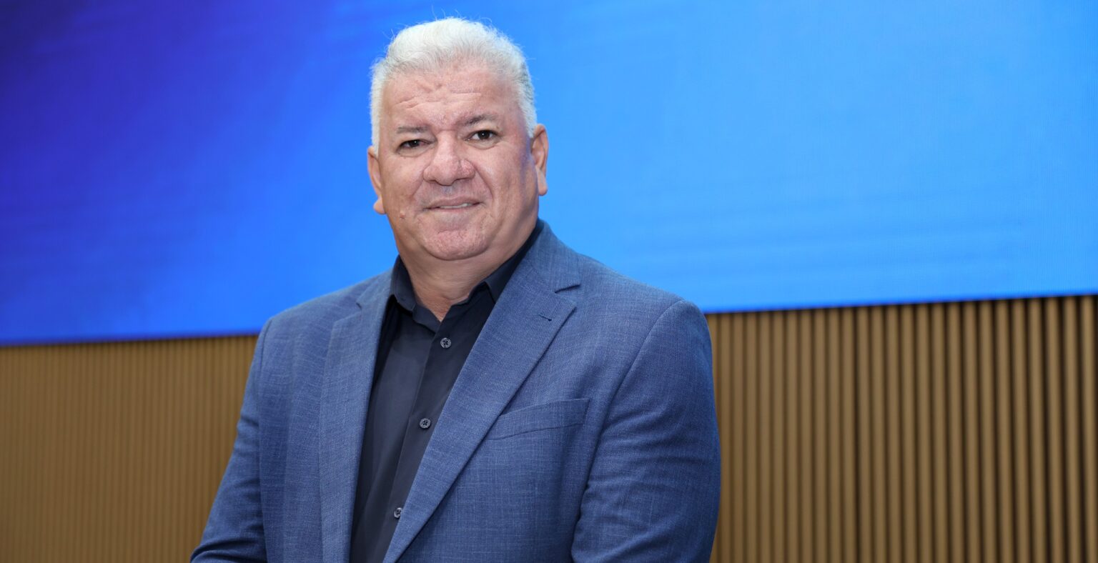 Vereadores reelegem Gilsão Meu Povo a presidente da Câmara de Aparecida de Goiânia