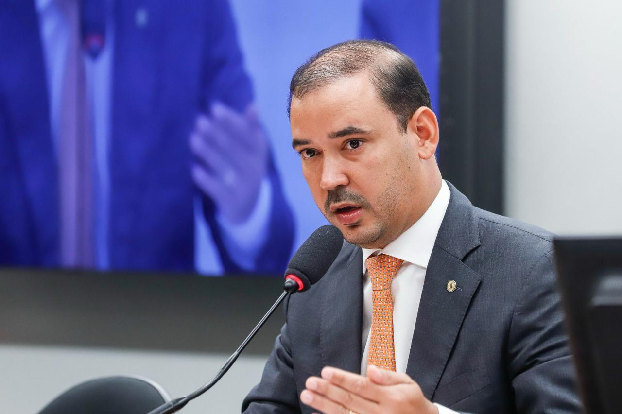 Vicentinho Júnior governador eleito do Tocantins