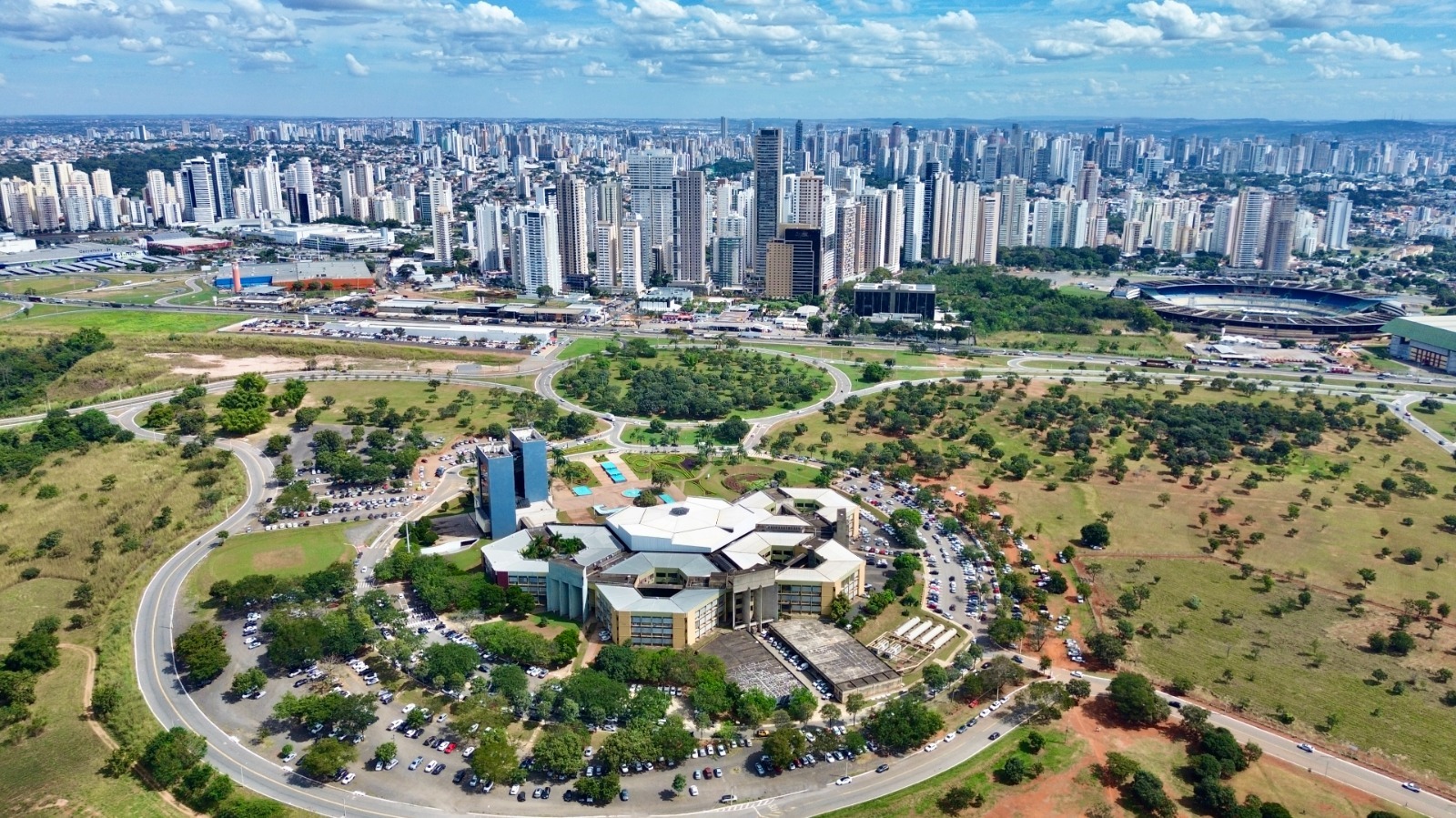 Vai ao Zoológico ou precisa de atendimento? Veja o que abre e fecha no feriado em Goiânia