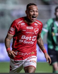 Janderson em grande fase na reta final do campeonato