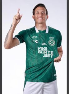 Braian, que o Goiás lutou para tirar do CSA, hoje é descartado pelo técnico
