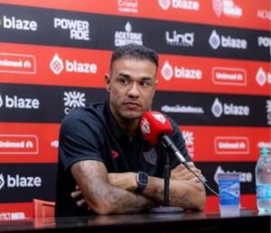 Roger Silva: Atlético fazendo contas para voltar ao G6
