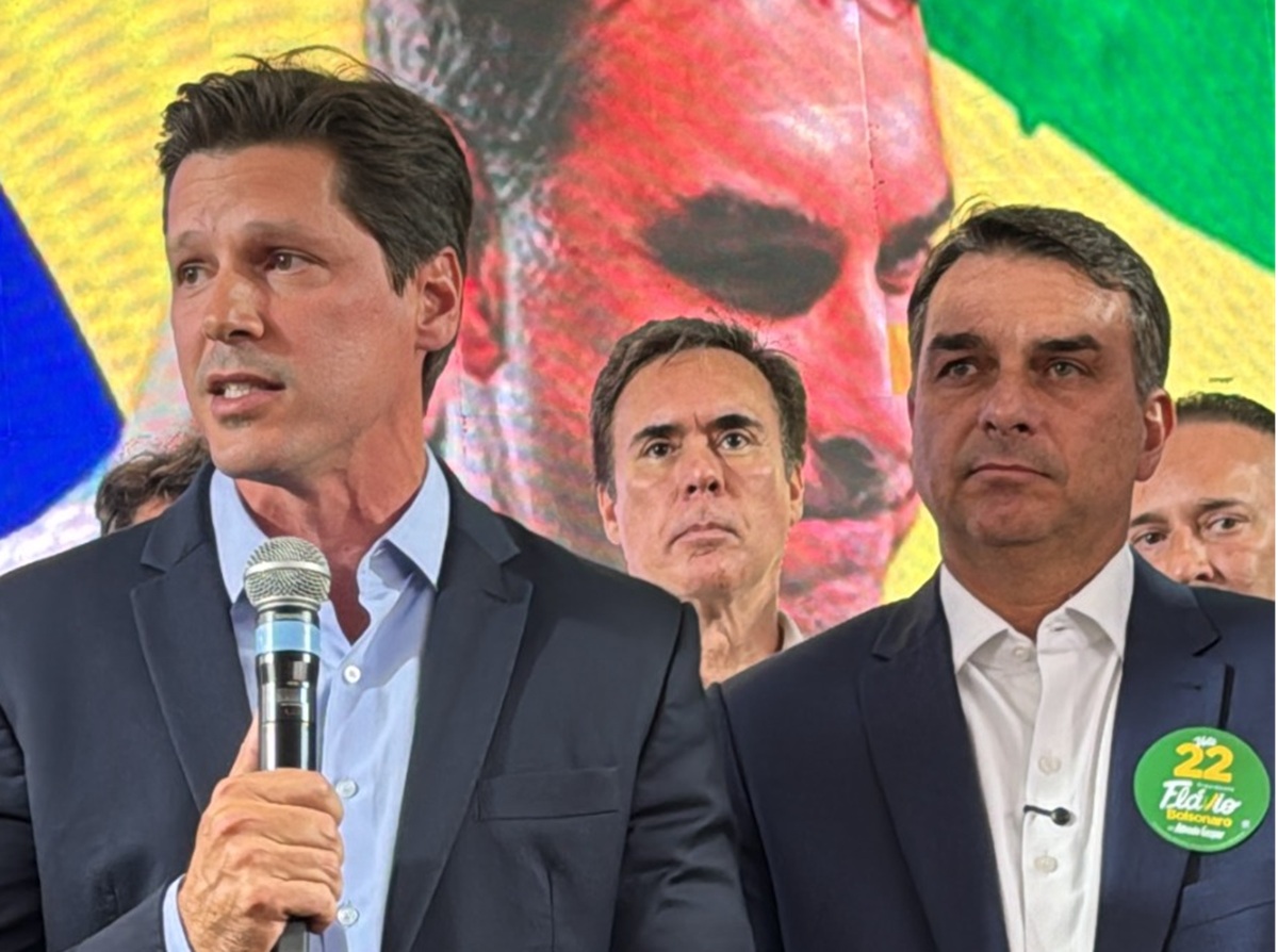 Em ato do MDB, Daniel pede que Flávio se inspire em Bolsonaro e Temer