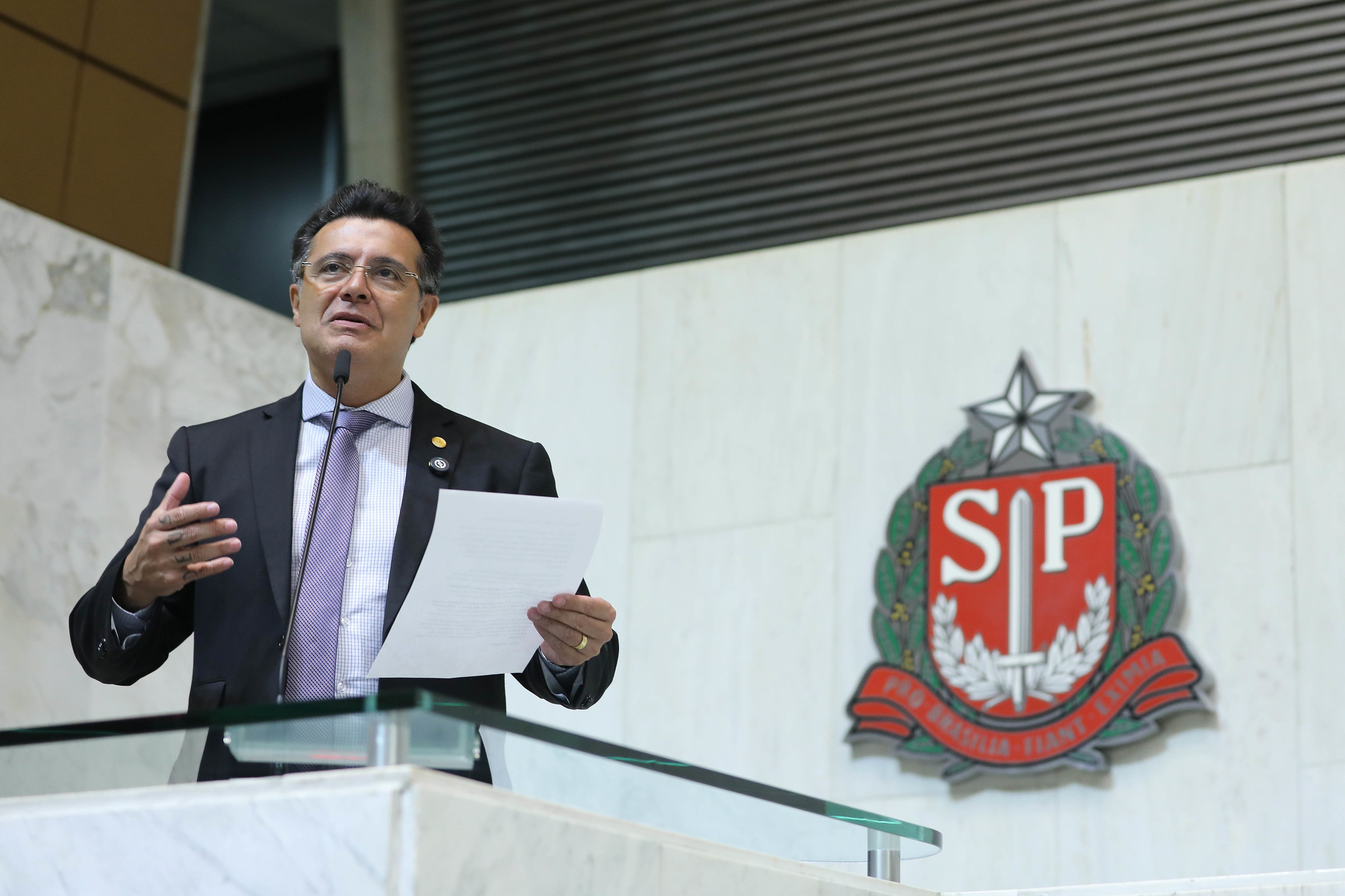 Deputado Marcelo Aguiar é suspeito de atirar dentro de boate em SP após importunar mulheres