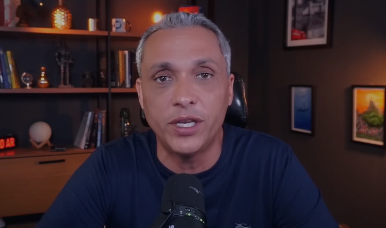 Gayer defende ida de Flávio aos EUA e diz que senador seria “peça de barganha”