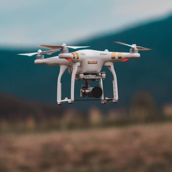 Seduc abre licitação para comprar 32 drones para o Projeto Meia Ponte