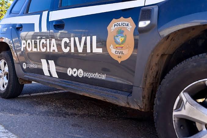 Polícia Civil deflagra segunda fase de operação contra fraude imobiliária e apreende máquina de escrever usada para fazer documentos falsos