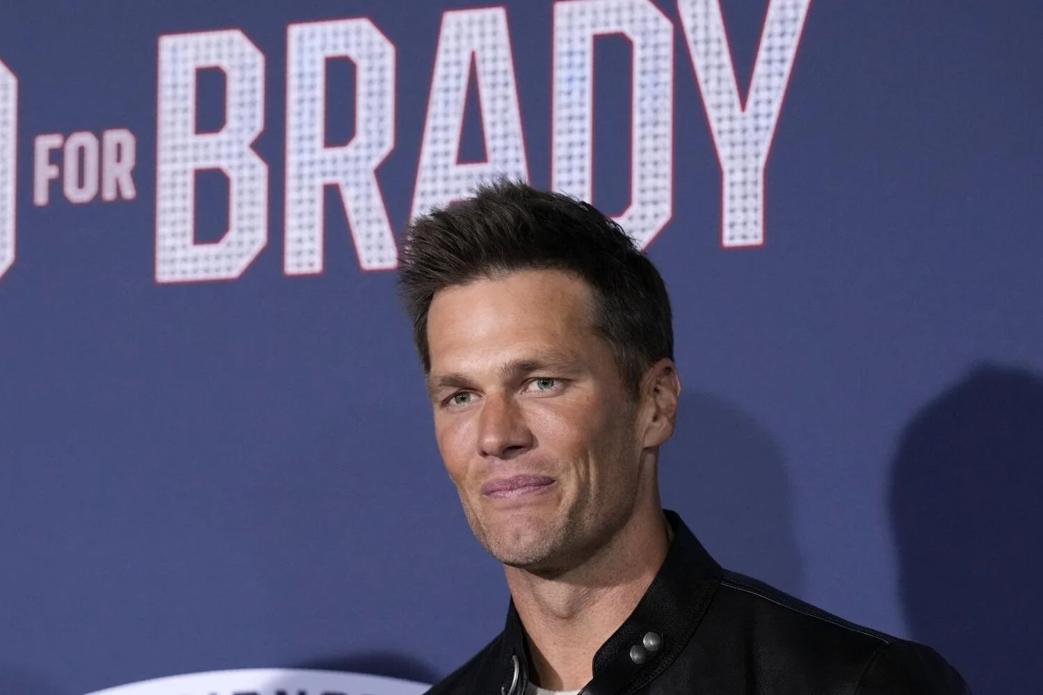 Post de Tom Brady após filho de Gisele é apontado como provocação em livro