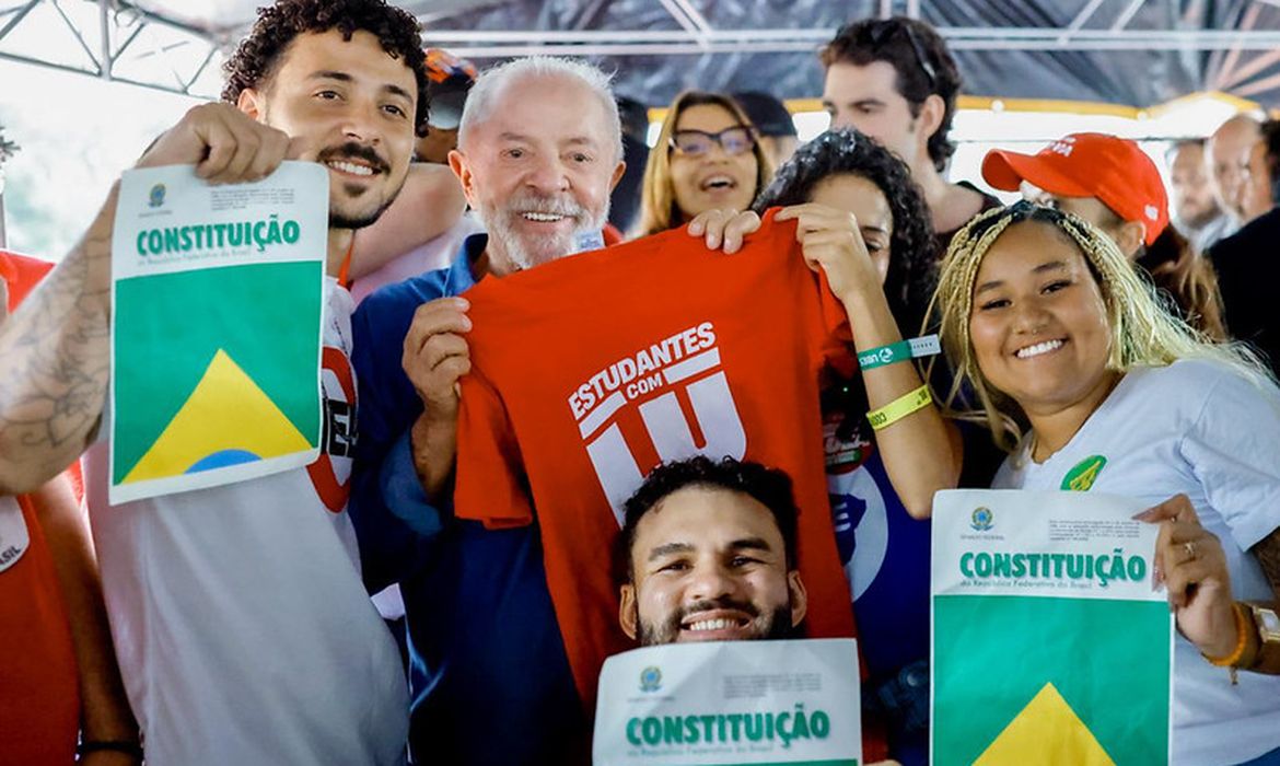 Pé de Meia Universitário